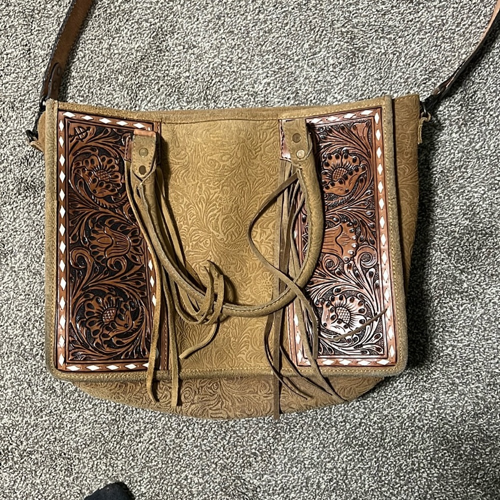 American darling tooled bag